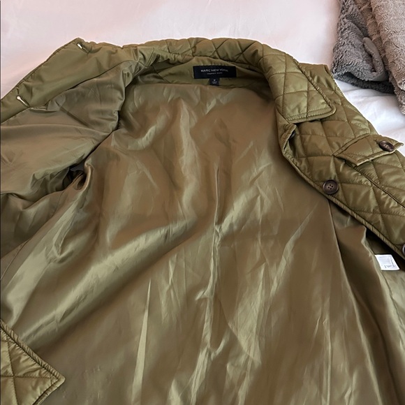 Marc New York Andrew Marc Quilted Olive Green Button Up Long Vest Medium - Picture 9 of 10